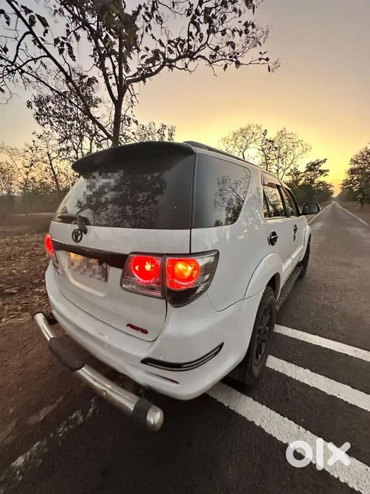 Toyota Fortuner 3.0 2013