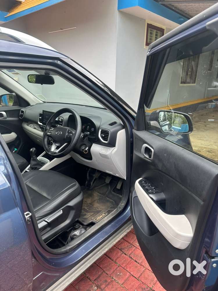 Hyundai Venue Petrol 2022 Model 1.2 Kappa Mt S(o)