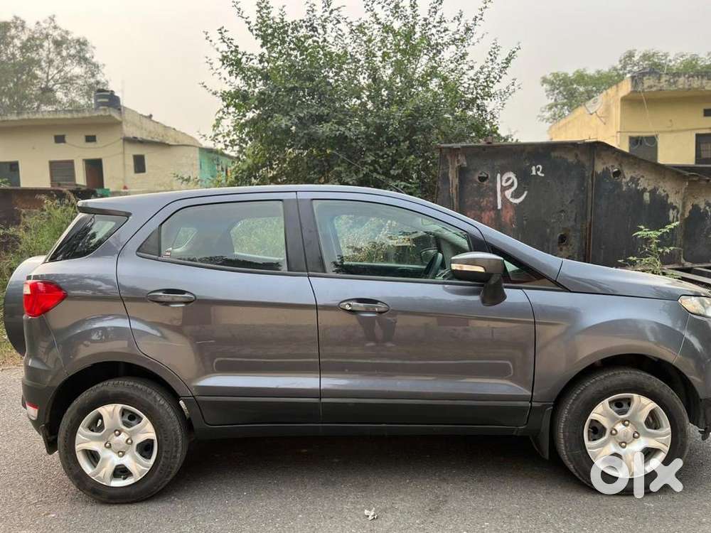 Ford Ecosport Petrol 2015