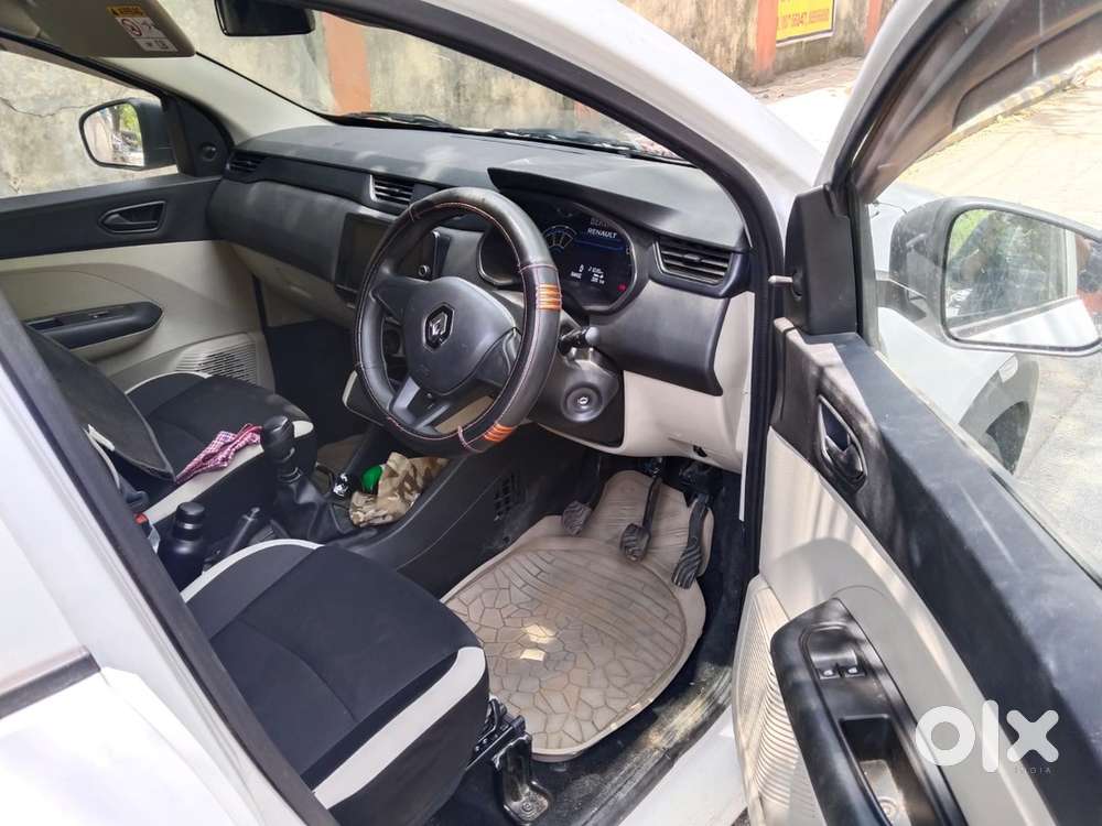 13 Months Old Only Renault Triber Petrol Manual 2025