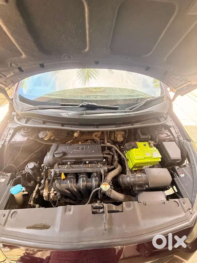 Hyundai Verna 1.6 Ex 2013 Petrol Manual