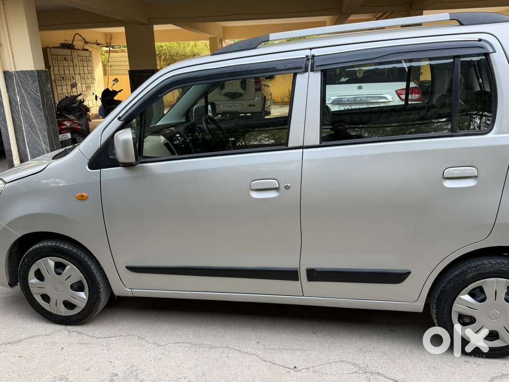 Maruti Suzuki Wagon R Vxi Amt Opt, 2018, Petrol