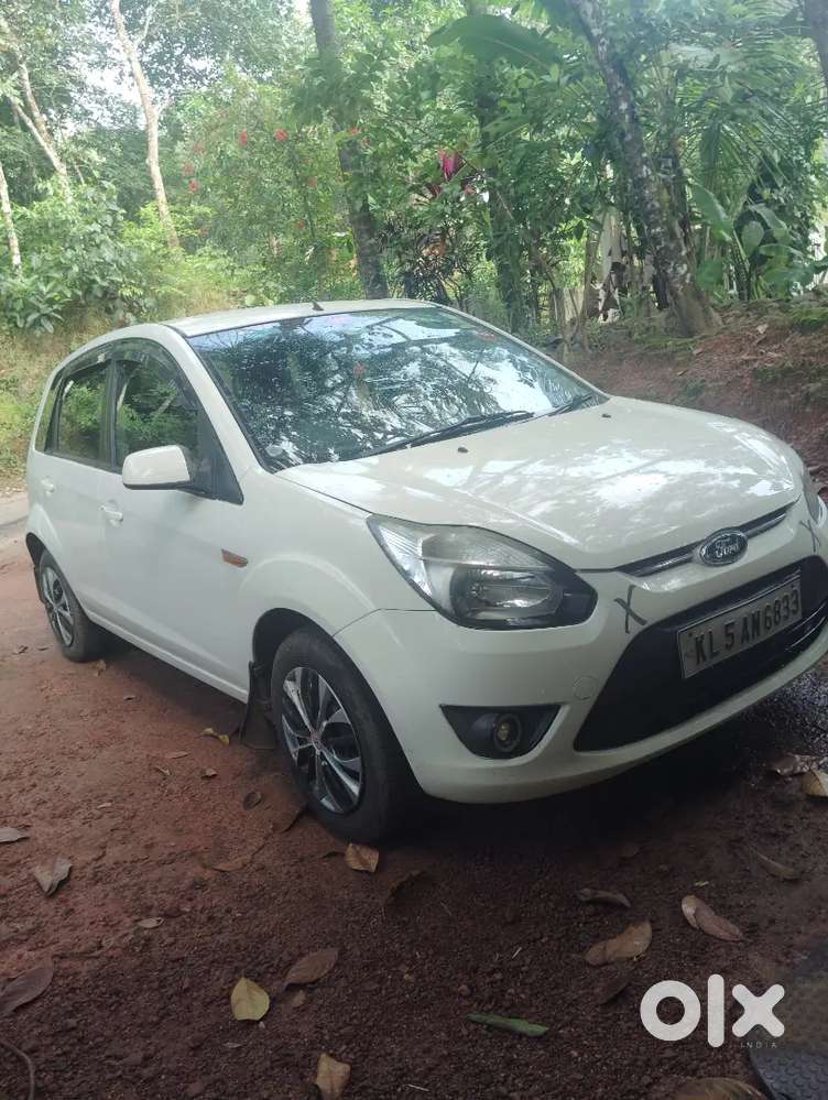Ford Figo Petrol 2010
