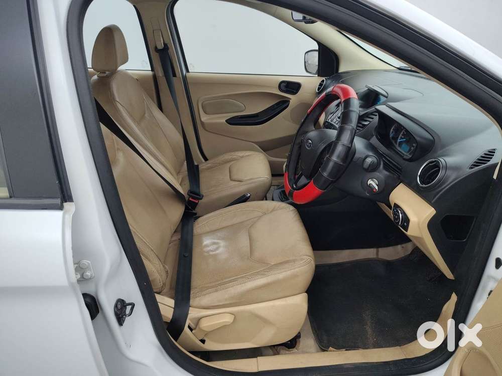 Ford Figo Aspire Titanium, 2016, Petrol