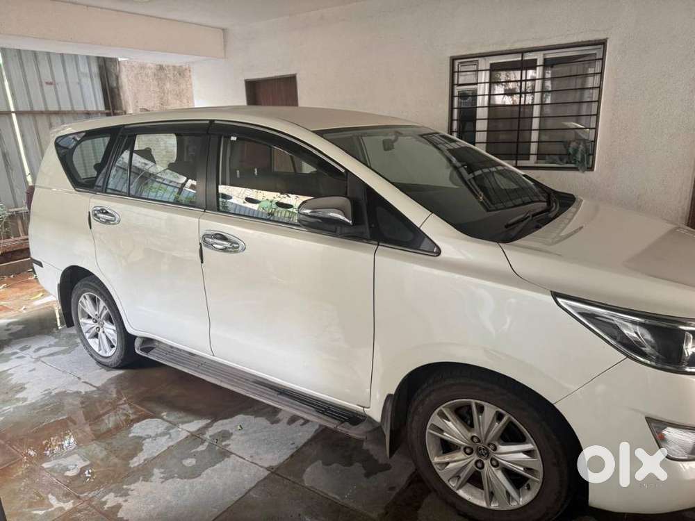 Inova Crysta 2.8 Z Automatic