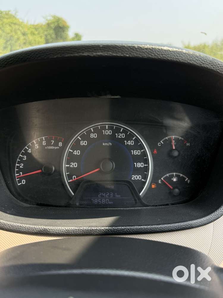 Hyundai Grand I10 1.2 Kappa Sportz Dual Tone, 2018, Petrol