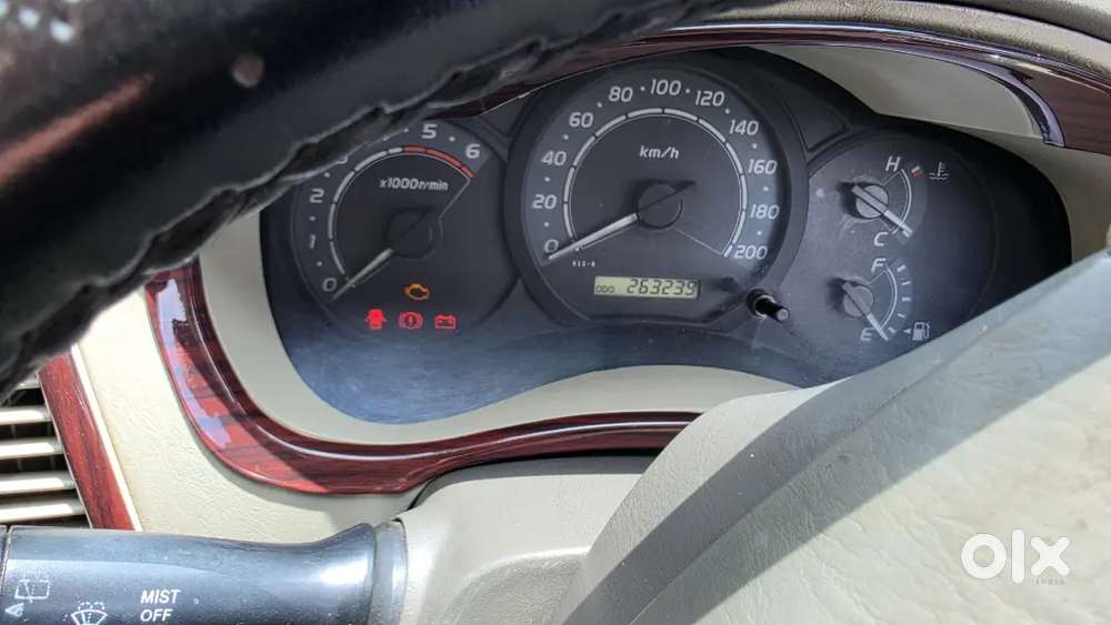 Toyota Innova Diesel 2011 260000 Km
