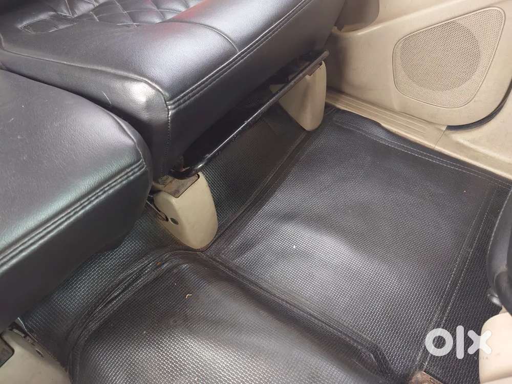 Toyota Innova 2007 Diesel 400000 Km Driven