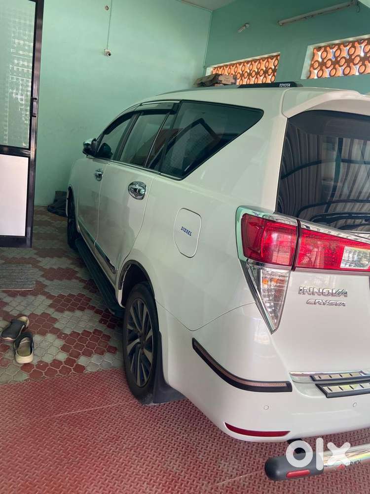 Toyota Innova 2.5 Z Diesel 7 Seater, 2021, Diesel