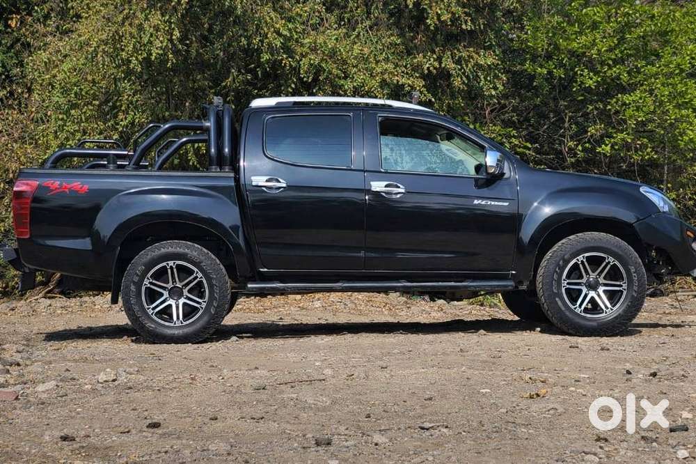 Isuzu D-max V-cross Z 4x4 Mt, 2017, Diesel