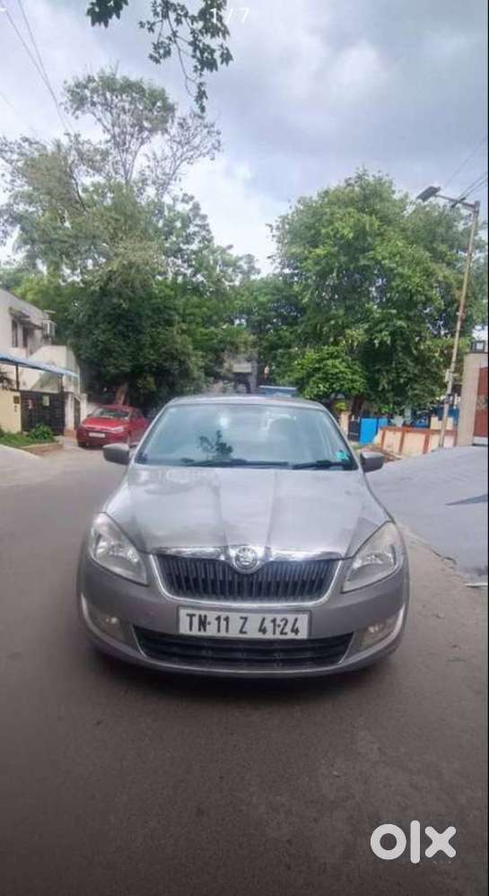 Skoda Rapid 1.0 Ambition Tsi, 2012, Petrol