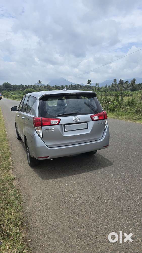 Toyota Innova Crysta 2.4 G Mt, 2021, Diesel