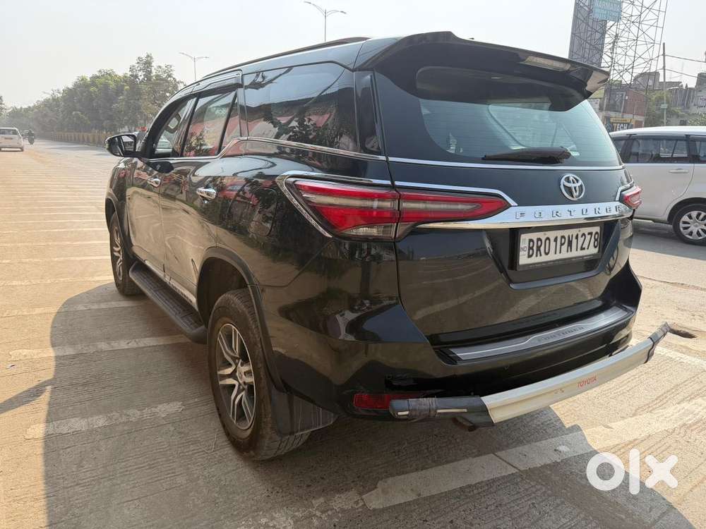 Toyota Fortuner [2021-ongoing] 2.8 2wd Diesel At, 2022, Diesel
