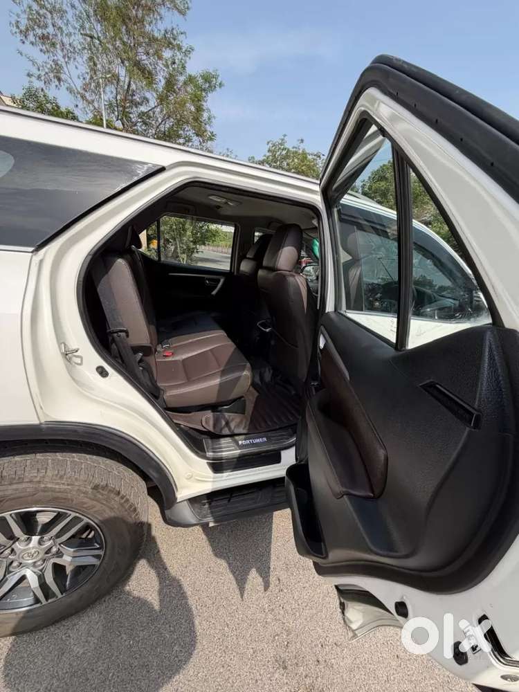 Toyota Fortuner 4x2 At, 2018, Diesel