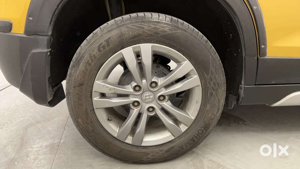 Maruti Suzuki Vitara Brezza Zdi+ Dual Tone Mt, 2017, Diesel