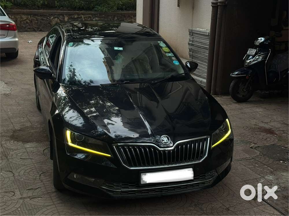 Skoda Superb Style 1.8 Tdi At