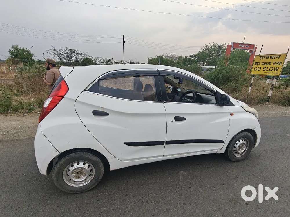 Hyundai Eon 2012 Cng & Hybrids 98000 Km Driven