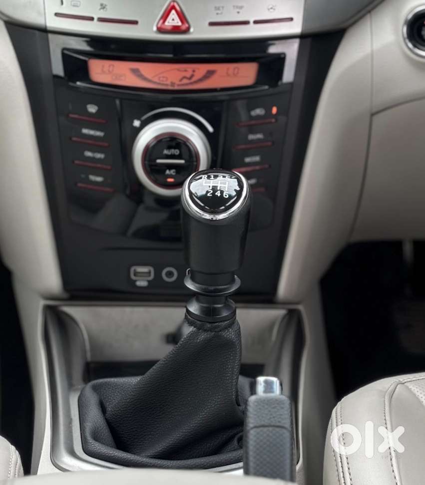 Mahindra Xuv300 W8 Diesel, 2022, Diesel