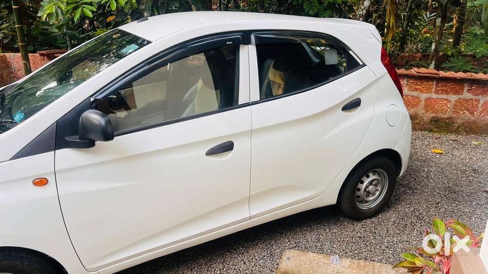 Hyundai Eon 2013 Petrol Well Maintained