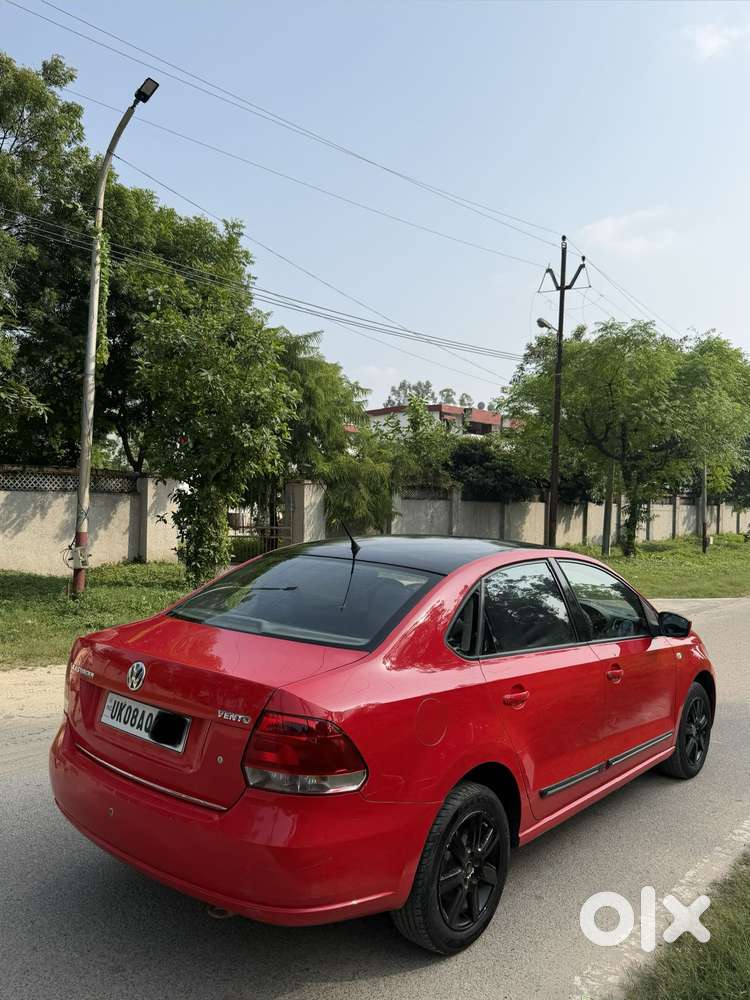 Volkswagen Vento Petrol Highline, 2016, Petrol