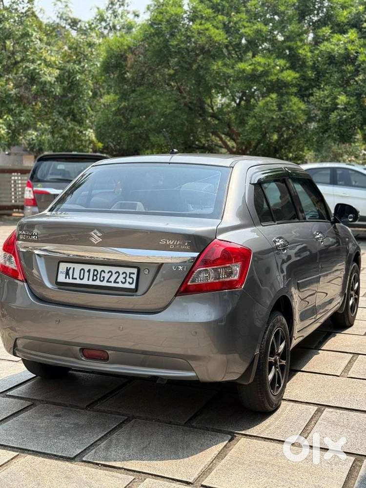 Maruti Suzuki Swift Dzire 1.2 Vxi Bsiv, 2012, Petrol