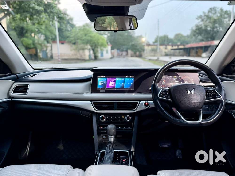 Mahindra Xuv700 Ax7 L Luxury