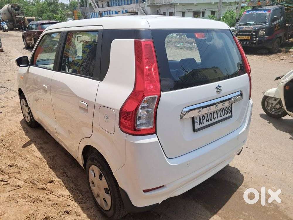 Maruti Suzuki Wagon R Zxi, 2024, Petrol