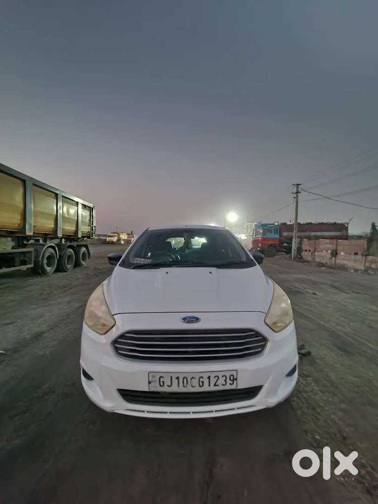Ford Figo 1.2p Base 2016