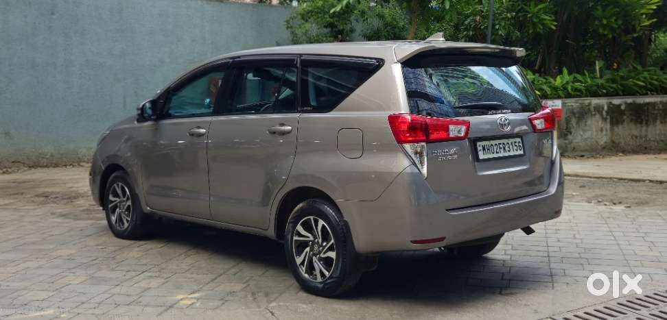 Toyota Innova Crysta [2020-ongoing] 2.4 Gx 8 Str, 2021, Diesel