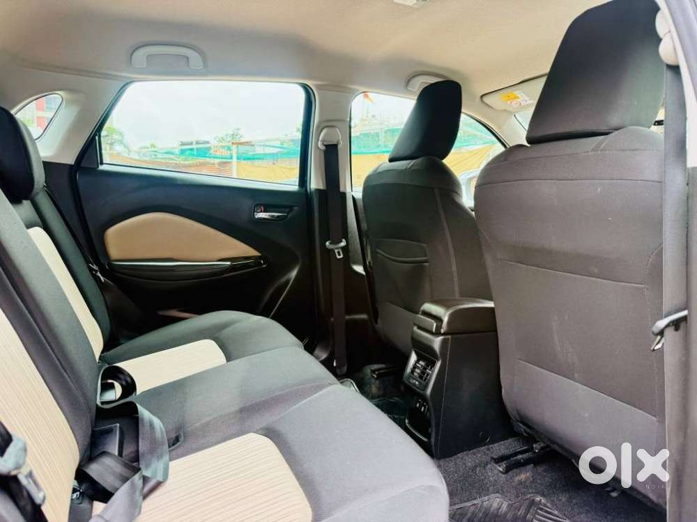 Toyota Glanza 1.2 V Amt, 2022, Petrol