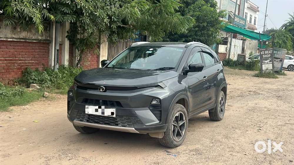Tata Nexon Creative 1.2 Revotron Petrol 6 Mt, 2025, Petrol