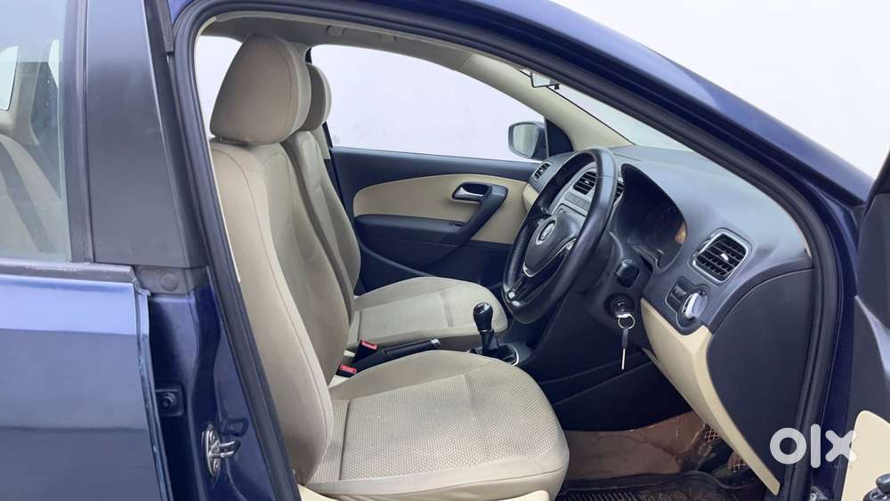 Volkswagen Polo Petrol Highline 1.2l, 2014, Petrol