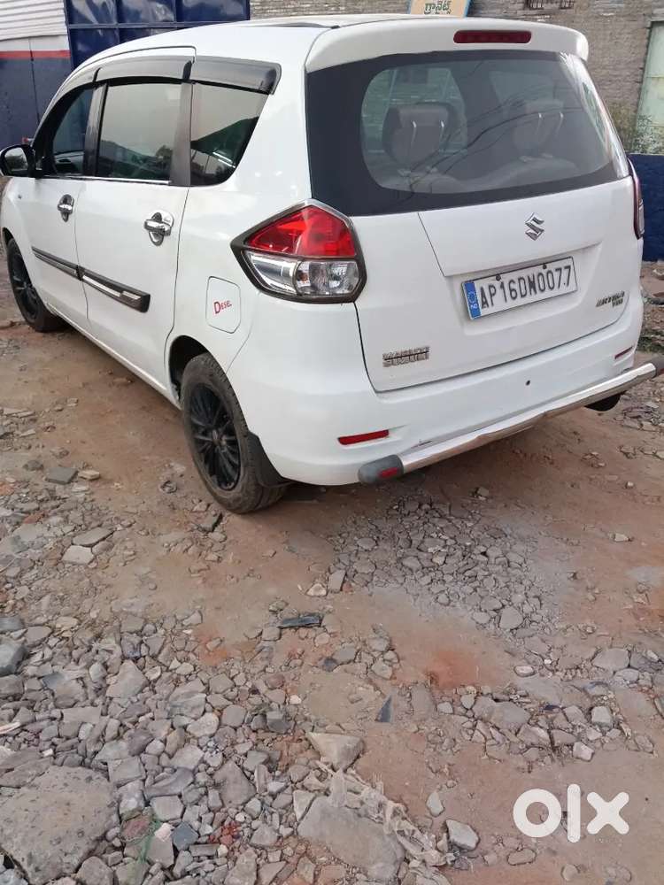 Maruti Suzuki Ertiga 2012 Diesel Well Maintained