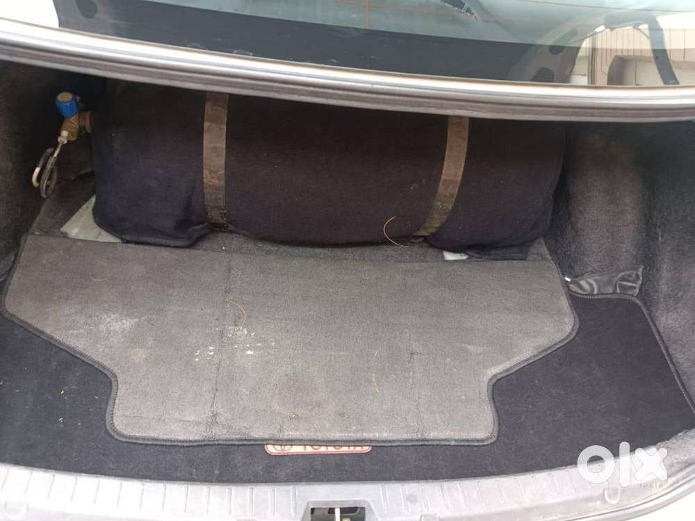Toyota Corolla Altis G (automatic) – Petrol/cng – Excellent Condition!