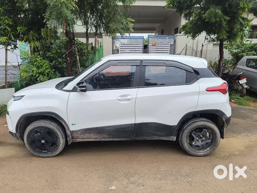 Tata Punch Ev 2024 Adventure Lr