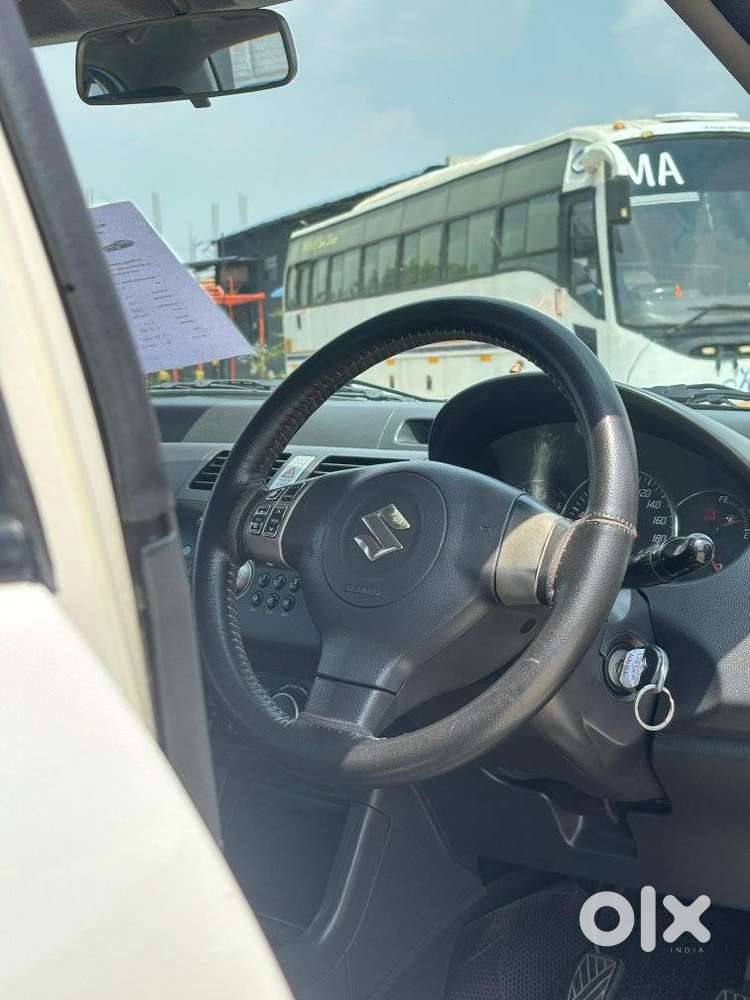 Maruti Suzuki Swift Dzire, 2011, Diesel