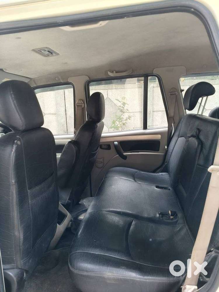 Mahindra Scorpio S10, 2017, Diesel