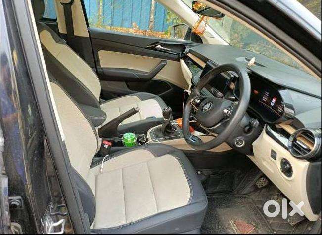 Skoda Kushaq 1.0 Tsi Ambition, 2021, Petrol