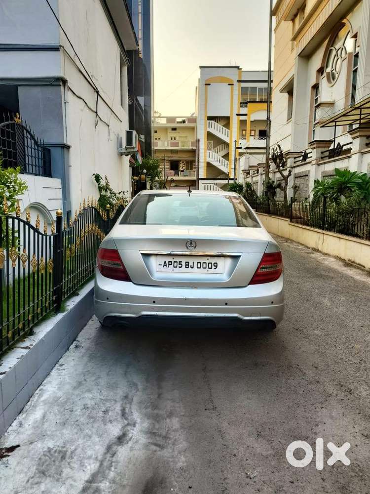 Mercedes-benz C-class 2008 Diesel 65000 Km Driven