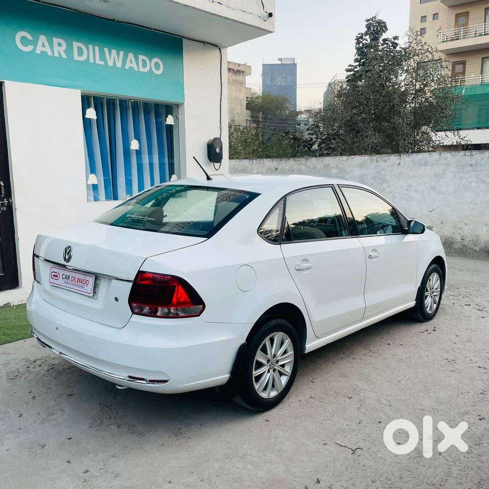 Volkswagen Vento 1.2 Tsi Highline At, 2017, Petrol