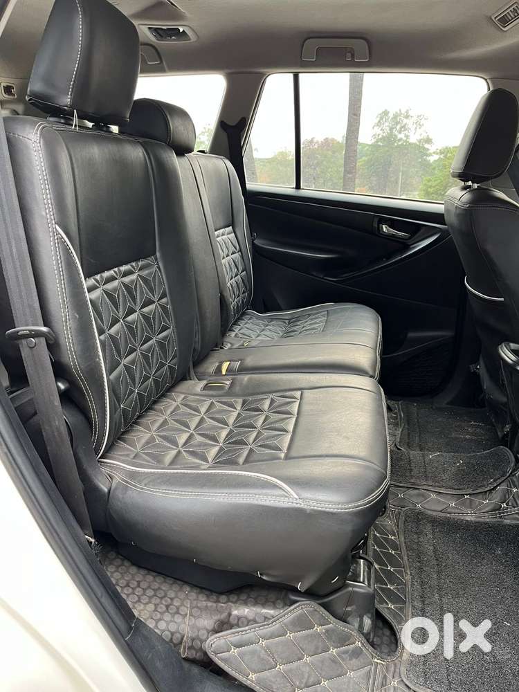 Toyota Innova Crysta 2.4 Gx Mt 8s, 2017, Diesel