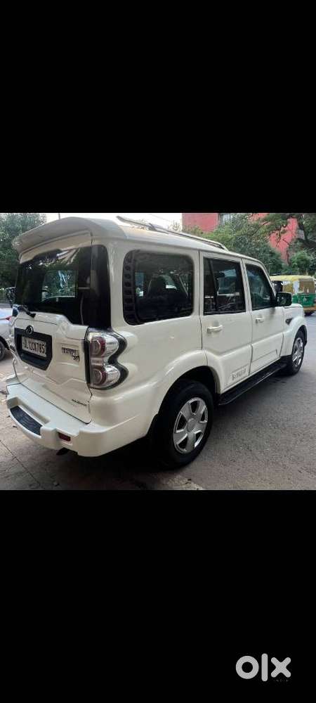 Mahindra Scorpio S6 Plus, 2016, Diesel