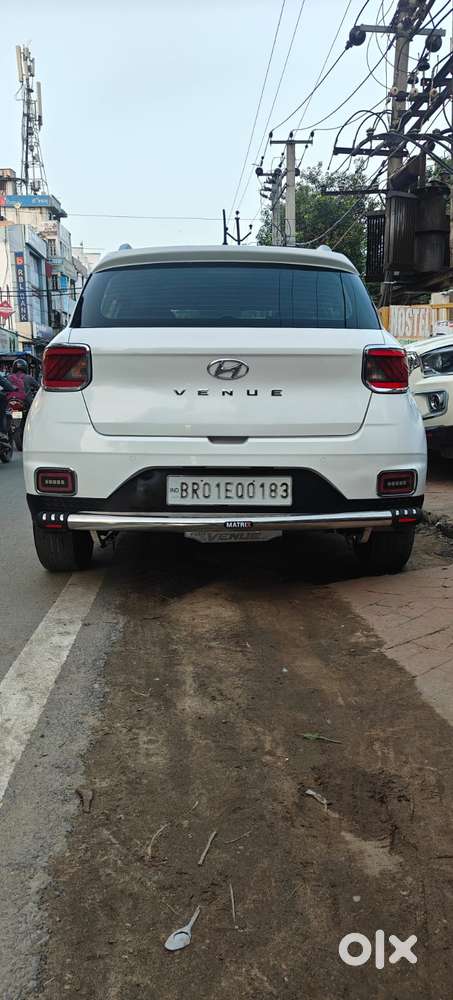 Hyundai Venue 1.2 S (o), 2020, Cng & Hybrids