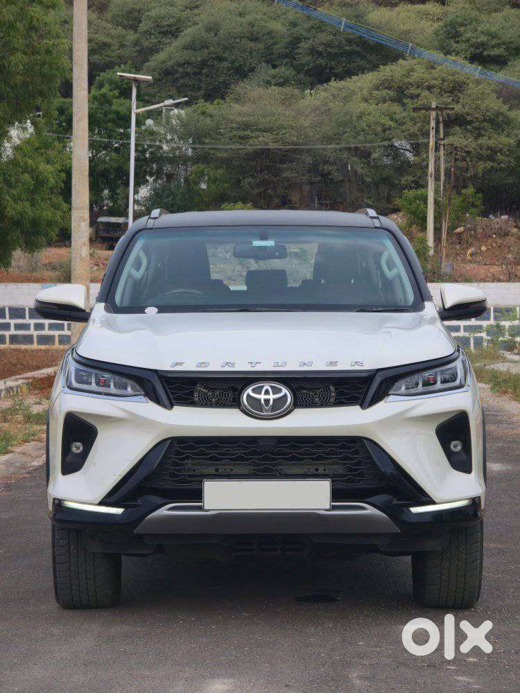 Toyota Fortuner Legender 4x2 At 2.8, 2022, Diesel