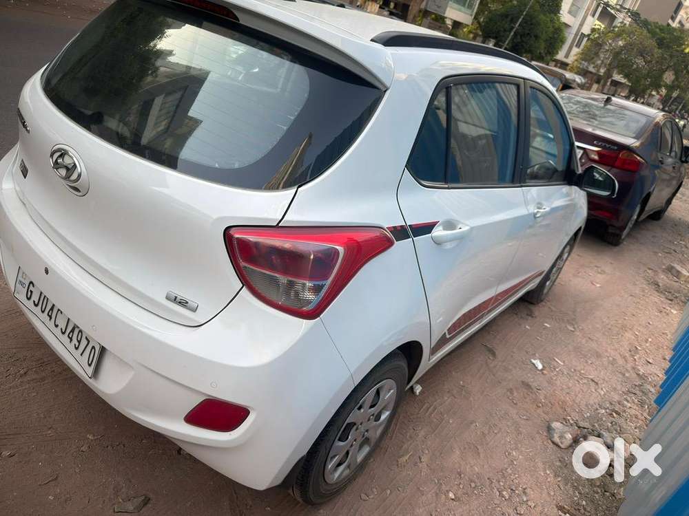 Hyundai Grand I10 Prime 2016 Petrol Well Maintained