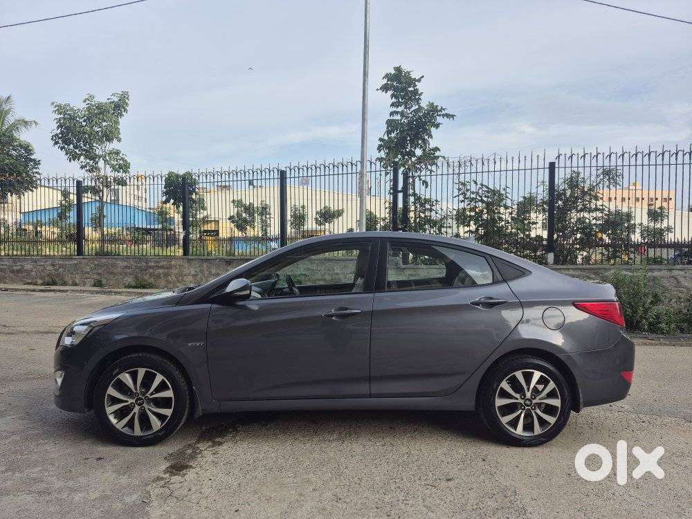 Hyundai Verna 1.6 Vtvt At Sx, 2016, Petrol