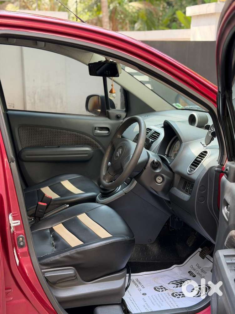 Maruti Suzuki Ritz Vxi, 2012, Petrol
