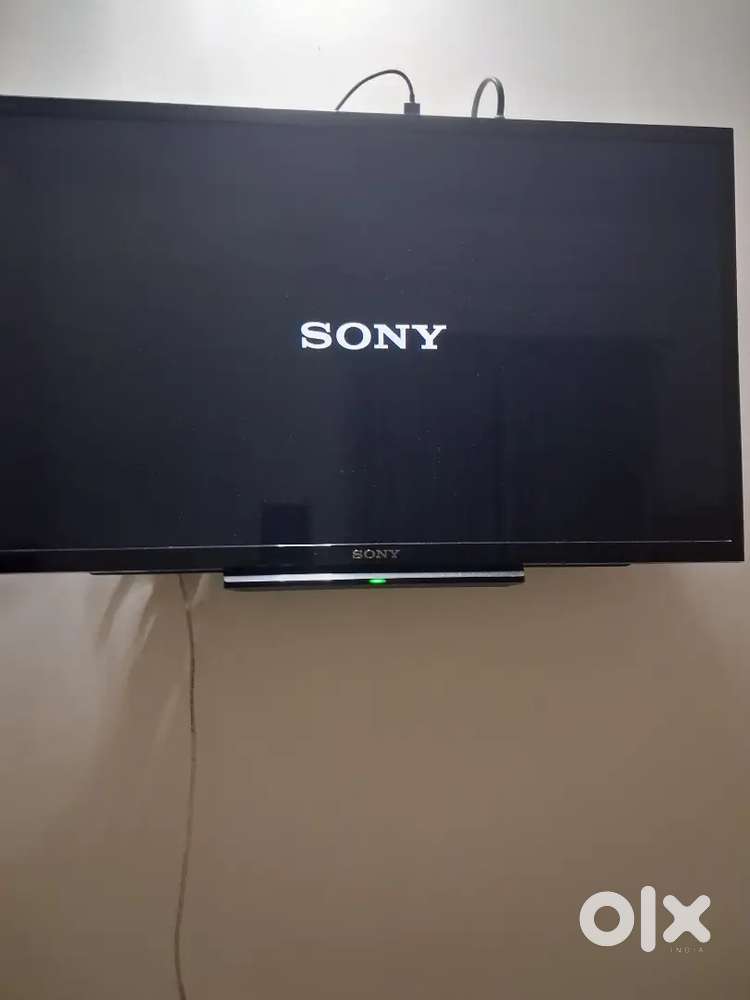 Sony TV 28 inch