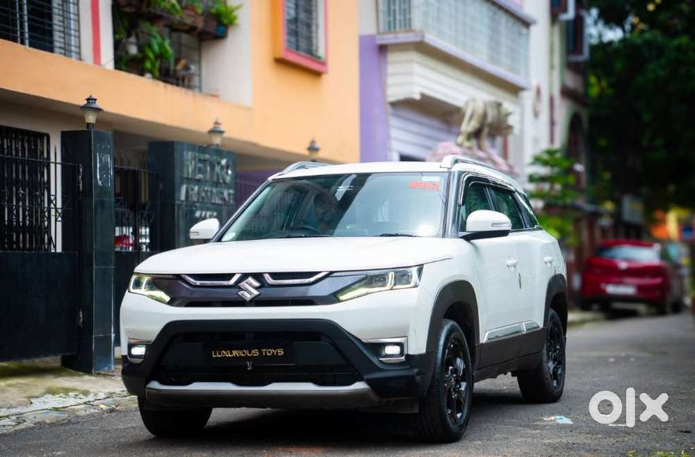 Maruti Suzuki Brezza 1.5 Zxi Plus At Smart Hybrid Dual Tone, 2024, P..