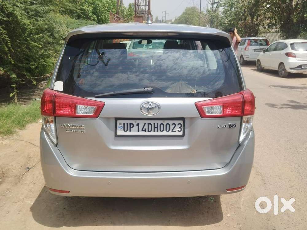 Toyota Innova Crysta 2017 Diesel 39500 Km Driven